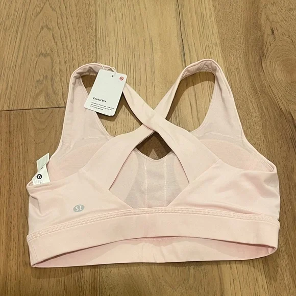 Lululemon Women's Light Pink Envital Bra - Picture 2 of 3